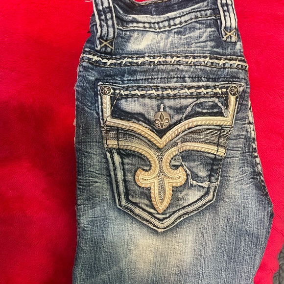 Rock revival Brayen straight jeans . Ingreat condition just don’t fit.